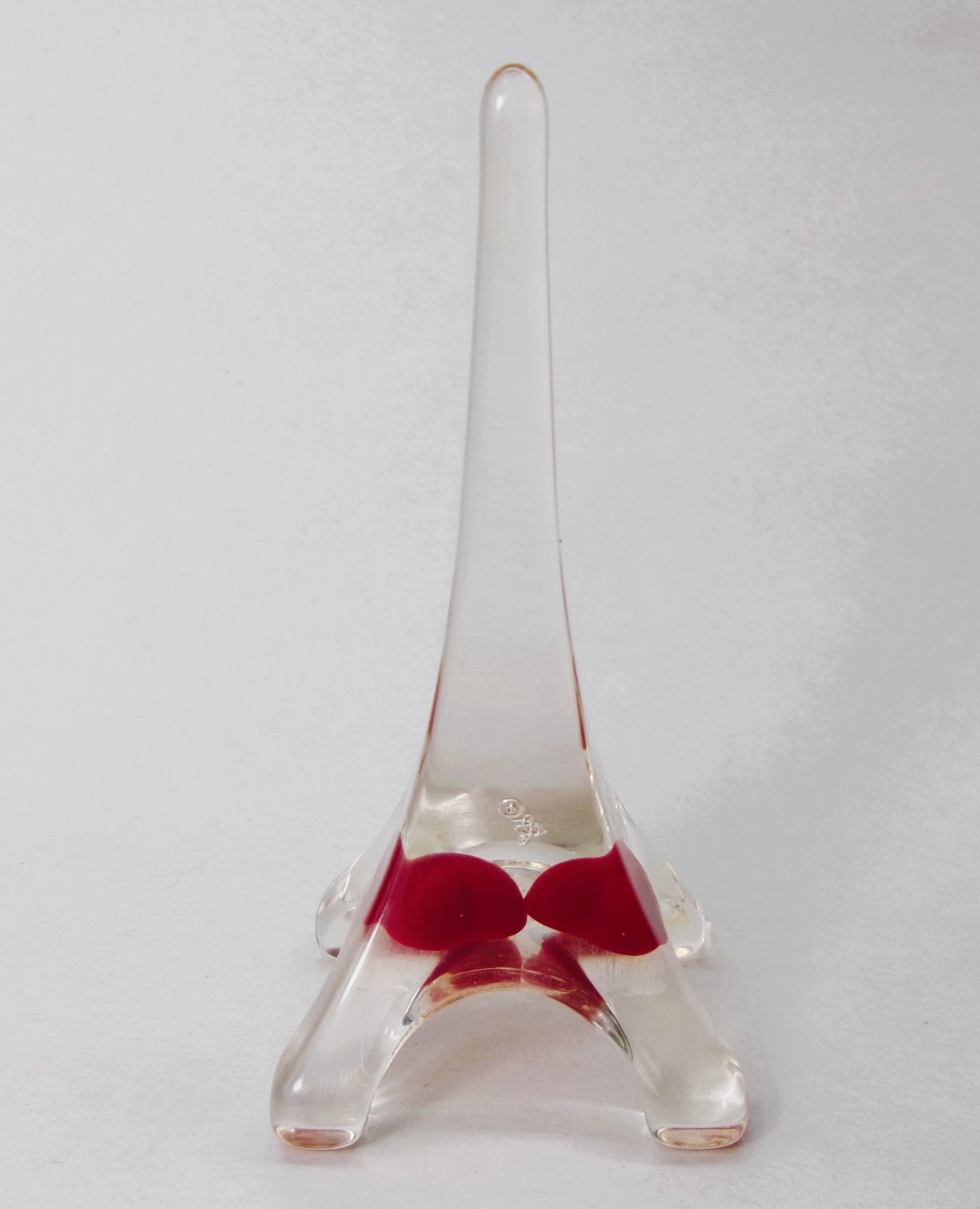 Sobral Objetos Heart Inclusion Clear Eiffel Tower Artist Made Statue Ring Holder gallery