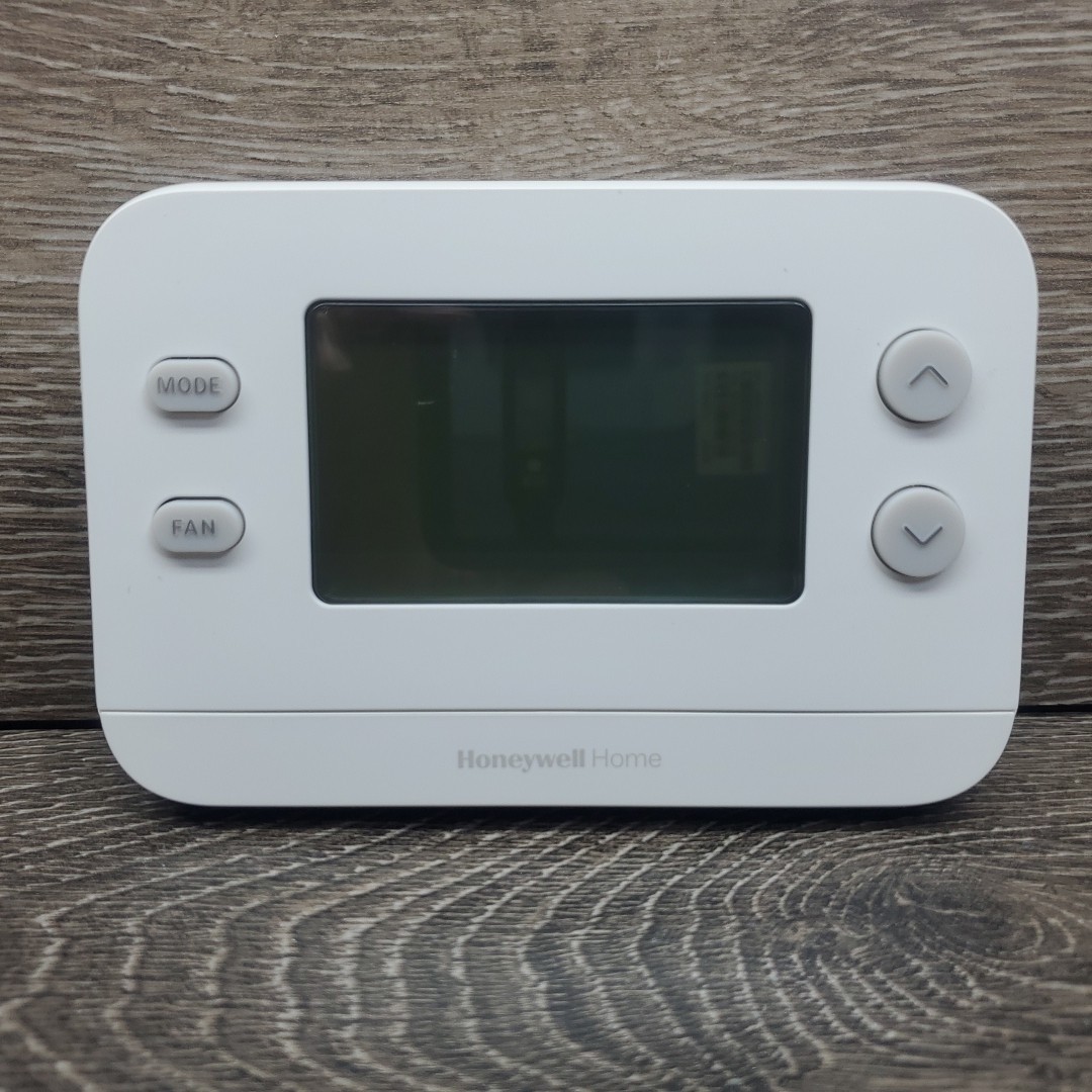 Honeywell Home X1N Non-Programmable Thermostat Single-Stage 1 Heat 1 Cold gallery