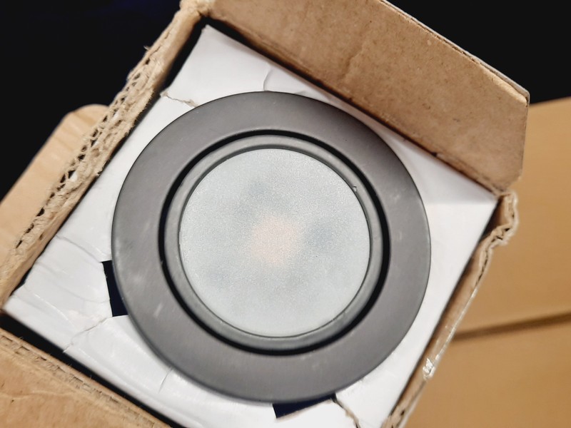 Maxim Lighting 2.75" CounterMaxLED Puck 2700K/3000K, Bronze -53832BRZ gallery