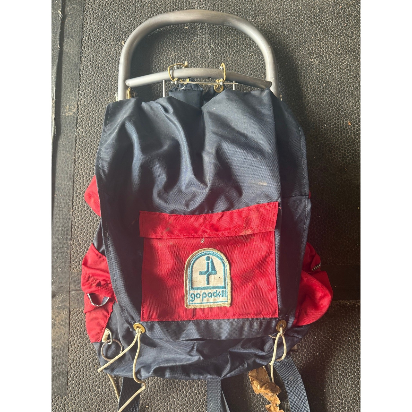 Vintage Go Pack Red External Frame Hiking Backpack Pack Daypack  