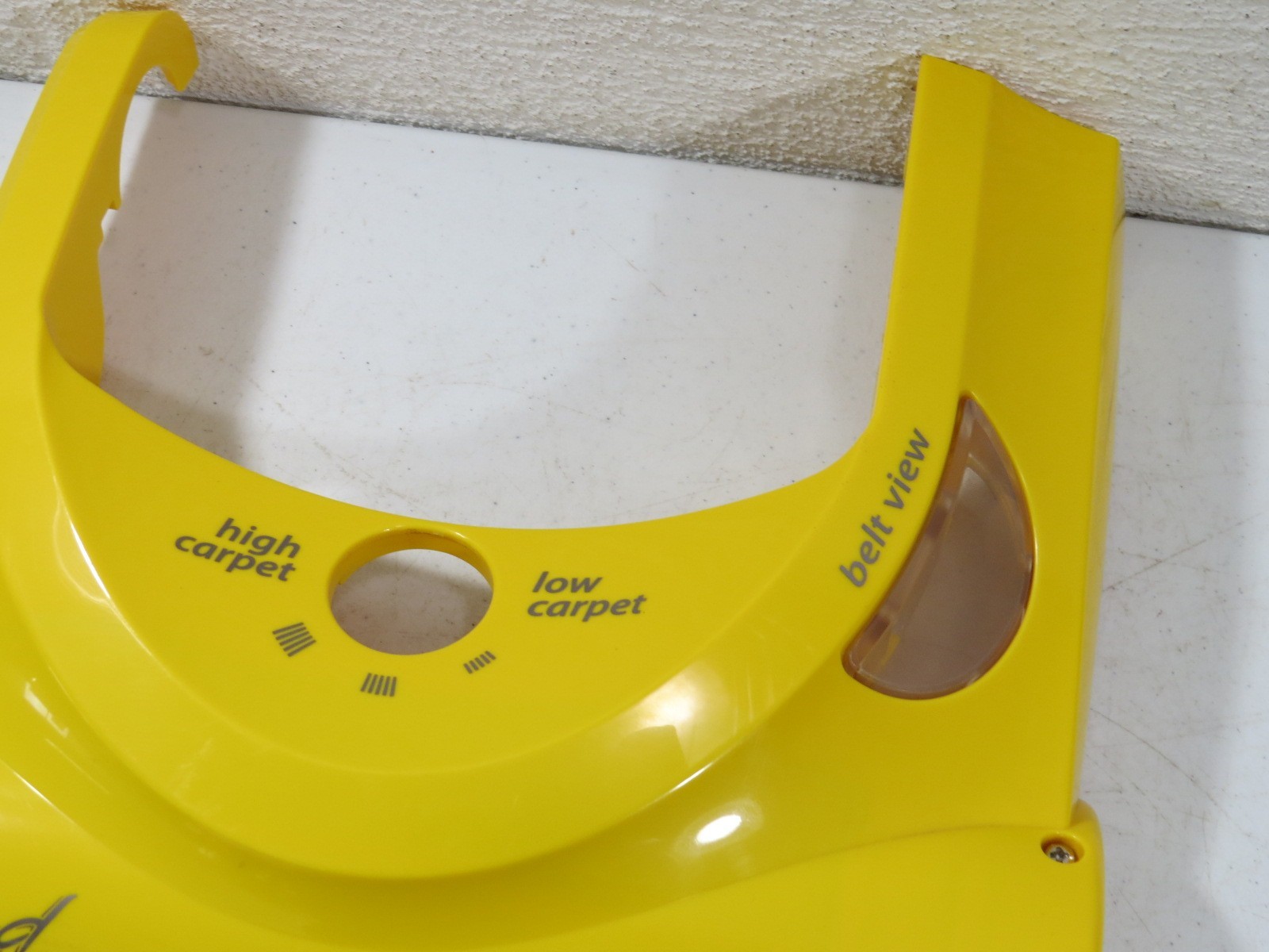 Eureka Lightspeed Upright Vacuum Cleaner 4700 Base Cover gallery