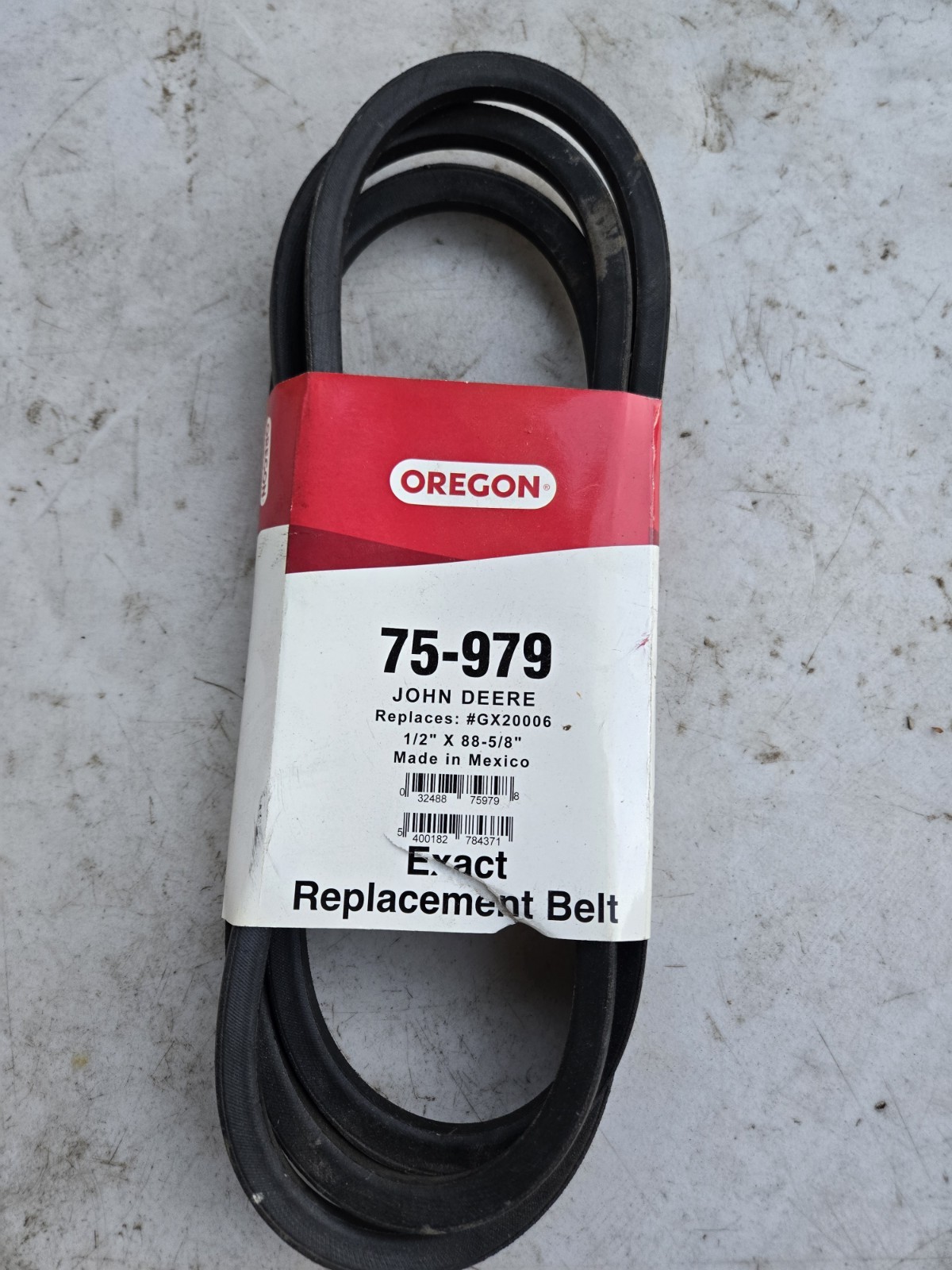 Oregon 75-979 Replacement Belt 4 John Deere Gx20006, 1/2-inch x 88-5/8-inch/BinJ gallery