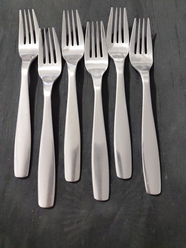 Gourmet Settings Non Stop Stainless Flatware gallery