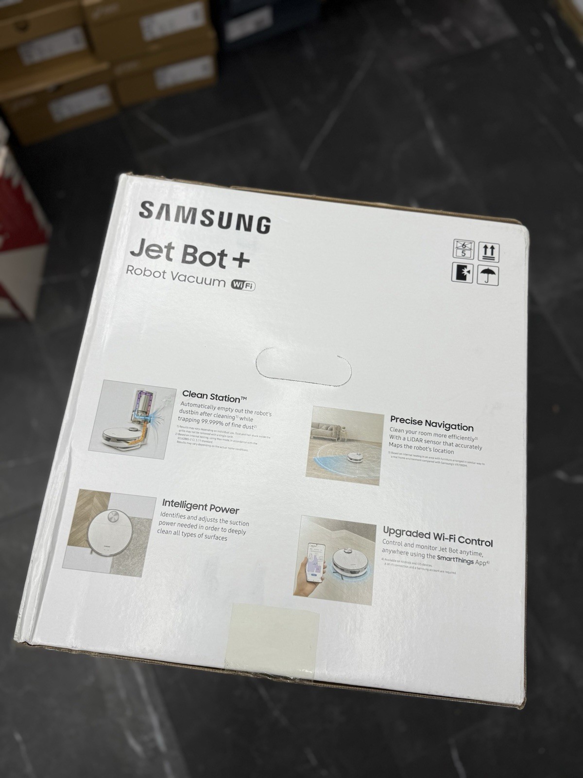 Samsung - Jet Bot+ Robot Vacuum with Clean Station - White - NEW IN BOX! gallery
