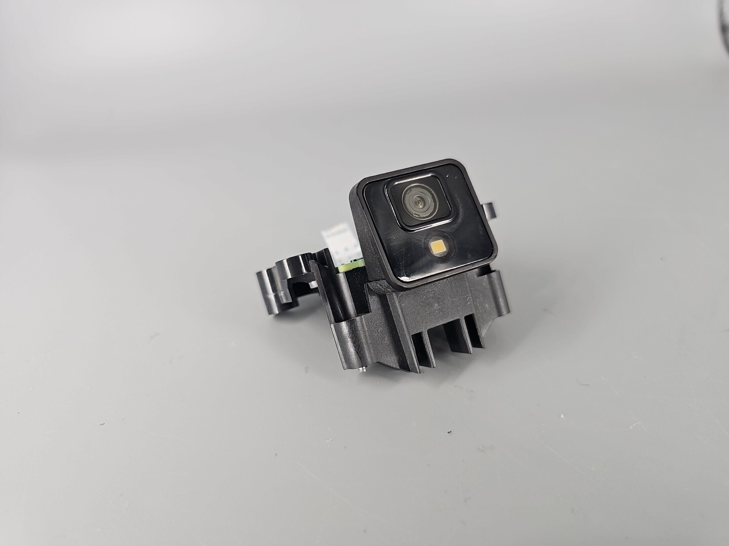 Original iRobot Roomba Vacuum & Mop Combo J7+ Front Camera Board Sensor Part gallery