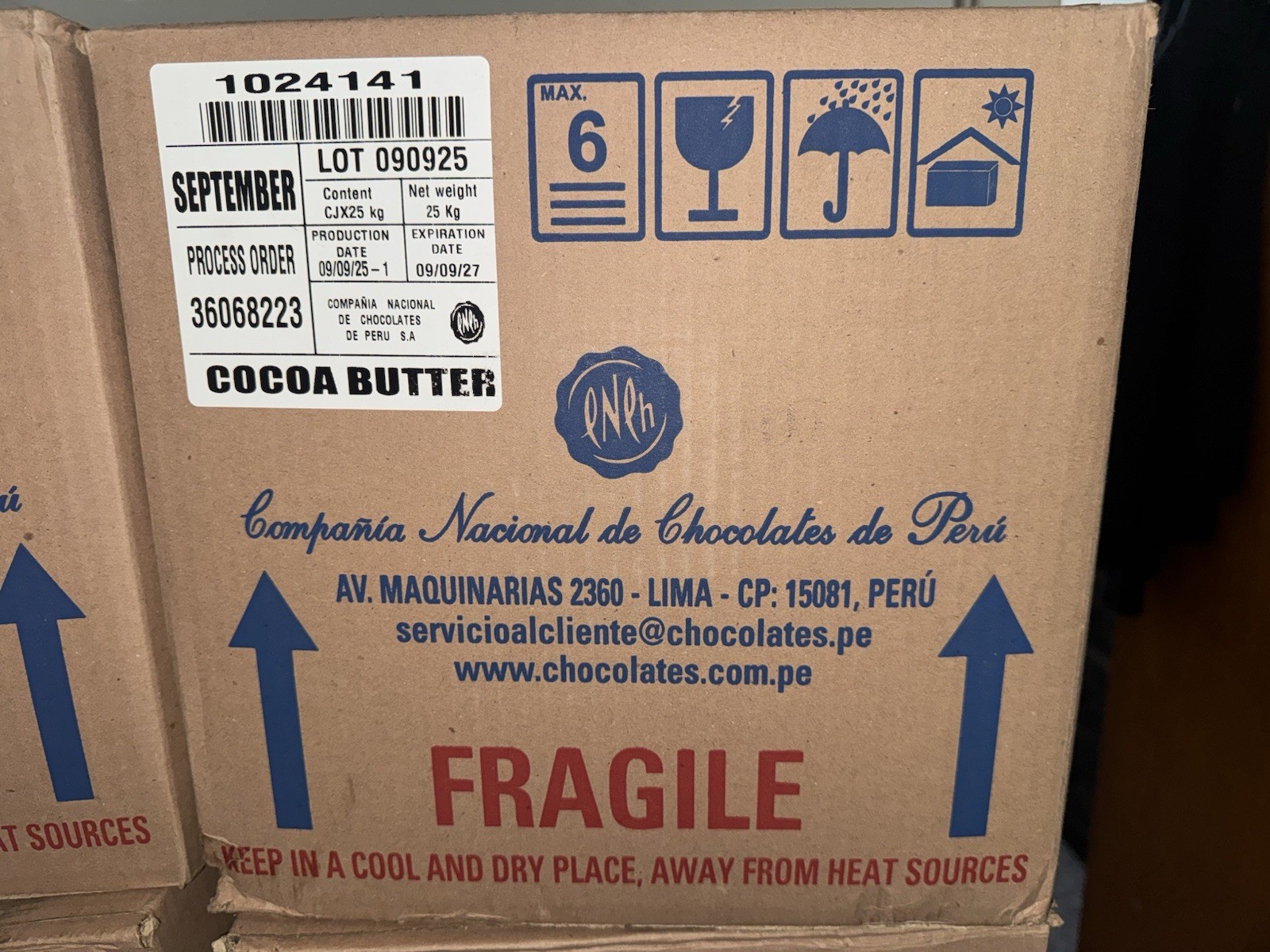 55lbs Peruvian, Cocoa Butter, Natural Raw #3 gallery