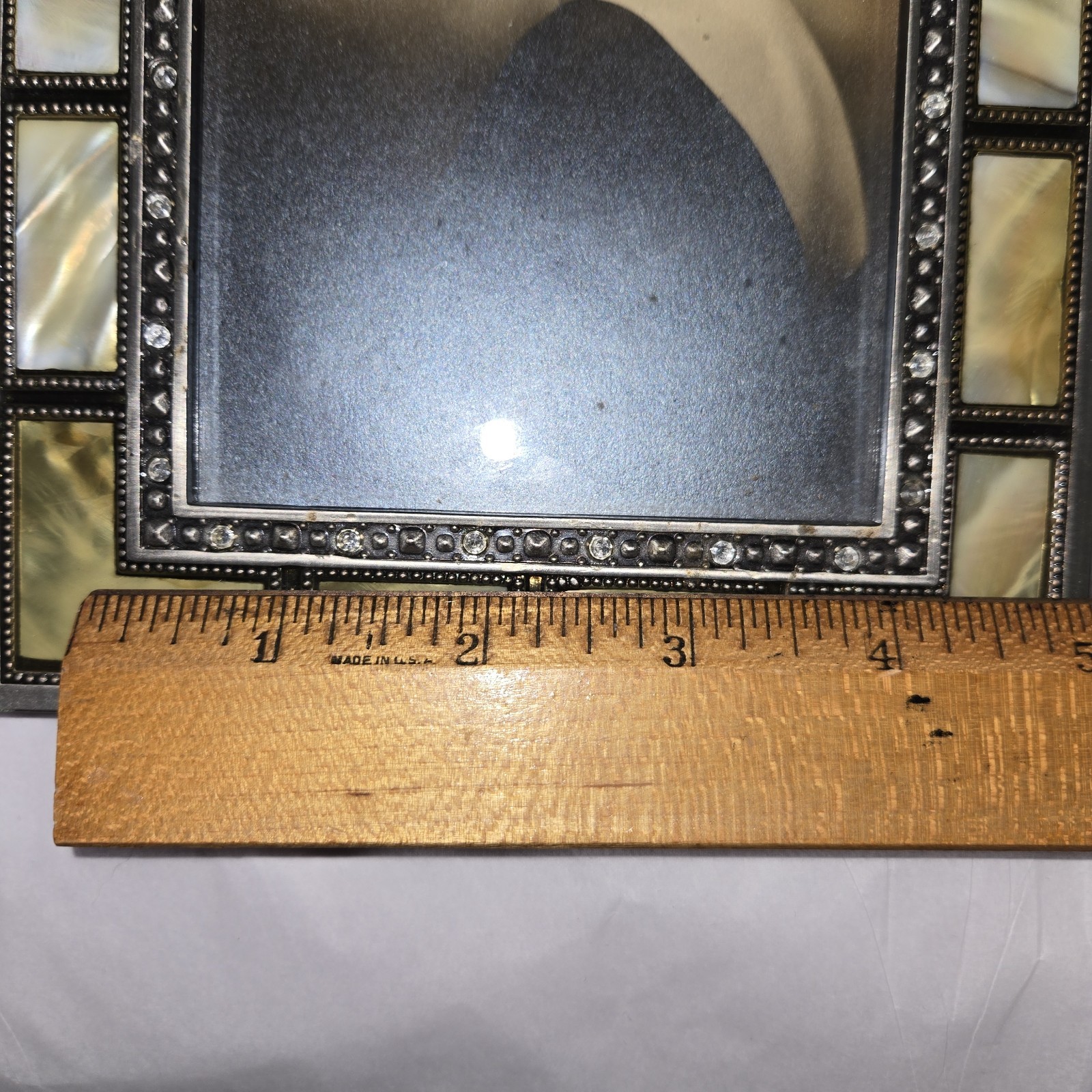 Vintage 4X6 Frame Abalone Shell, Crystals~With Vintage Photo Of Woman gallery