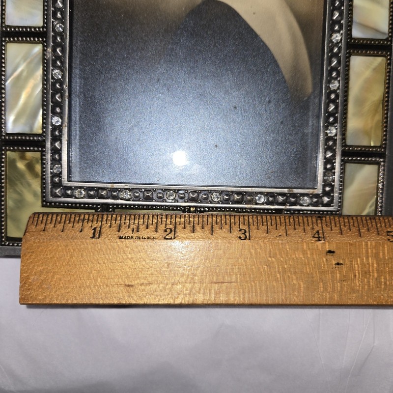 Vintage 4X6 Frame Abalone Shell, Crystals~With Vintage Photo Of Woman gallery