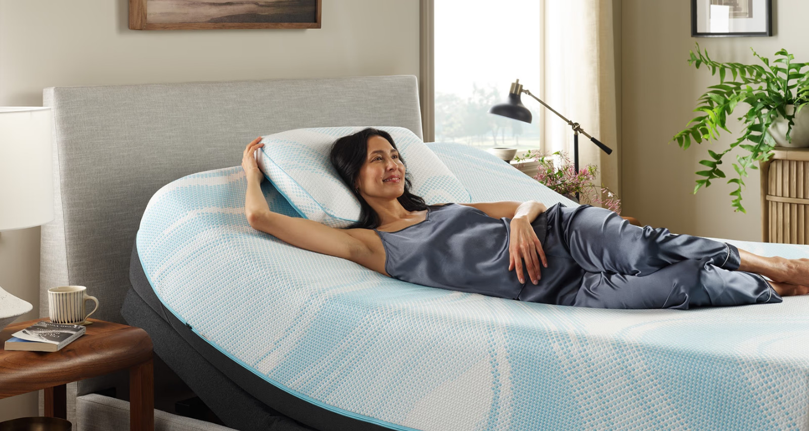 TEMPUR - PEDIC TEMPUR-Breeze ProHi Pillow gallery
