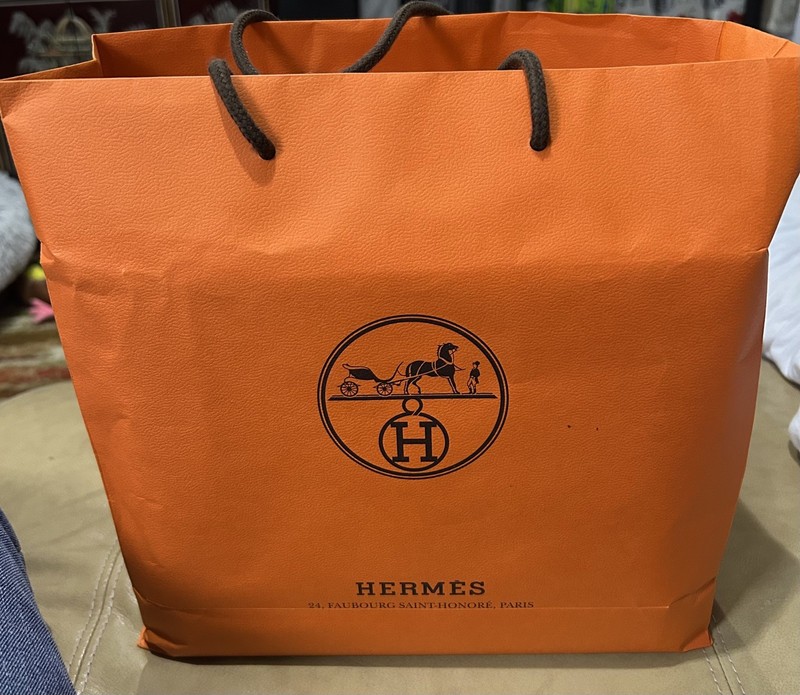 HERMES Soleil d'Hermès Box MM Tableware Lacquer SS Yellow White gallery
