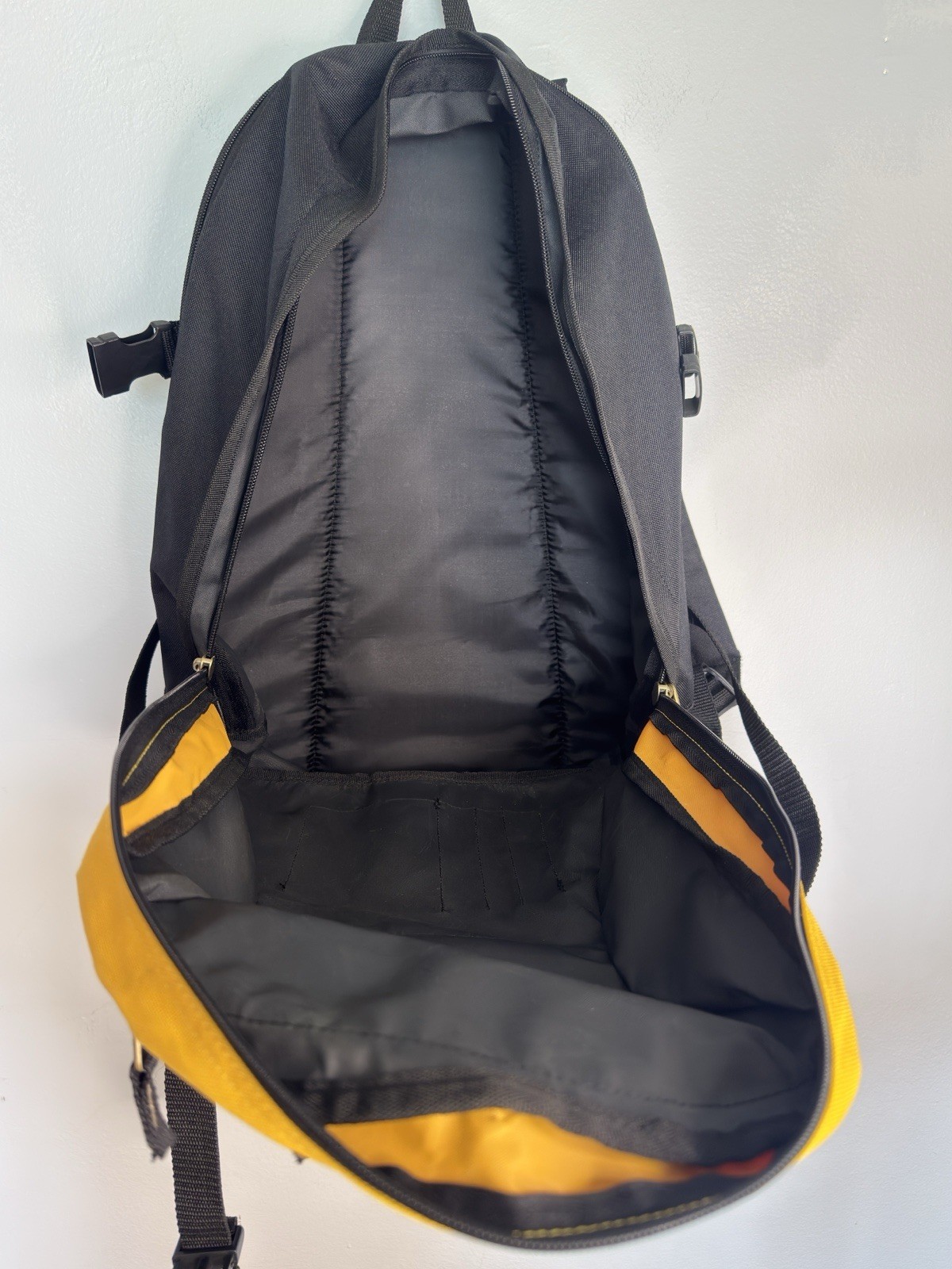 Compass USA Yellow & Black Backpack With Extension Thick Straps & Pockets 5