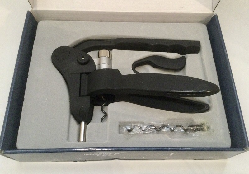 Corkscrew Master Pull Pulls Corks in Less Than 3 Seconds gallery
