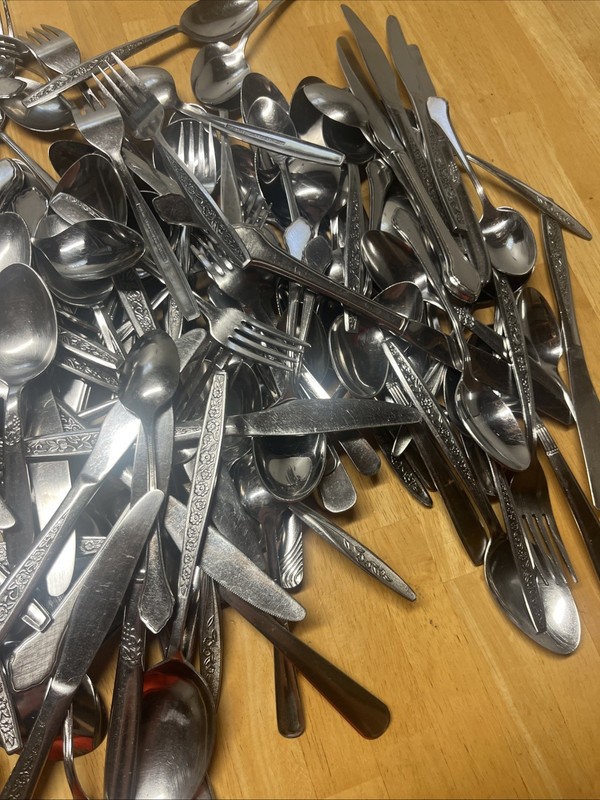 Huge Mixed Lot Stainless Silverware Flatware Forks Knives Spoons 150 Pcs 11 Lbs+ gallery