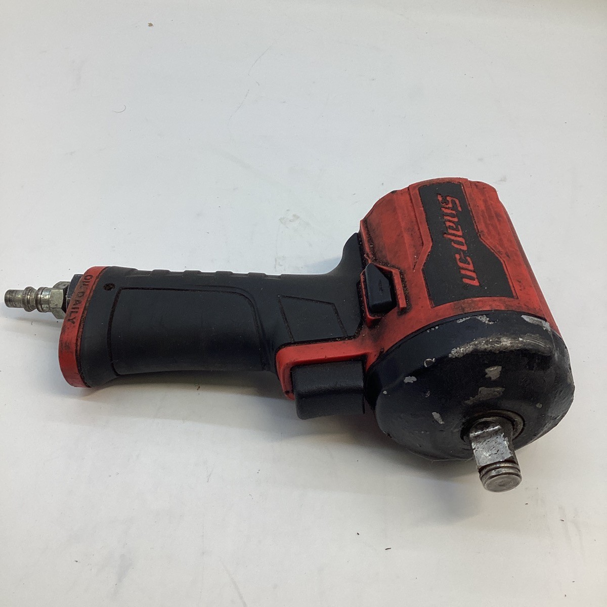 Snap-on PT350G Red 1/2” Drive Stubby Air Impact Wrench (GO1064661) gallery