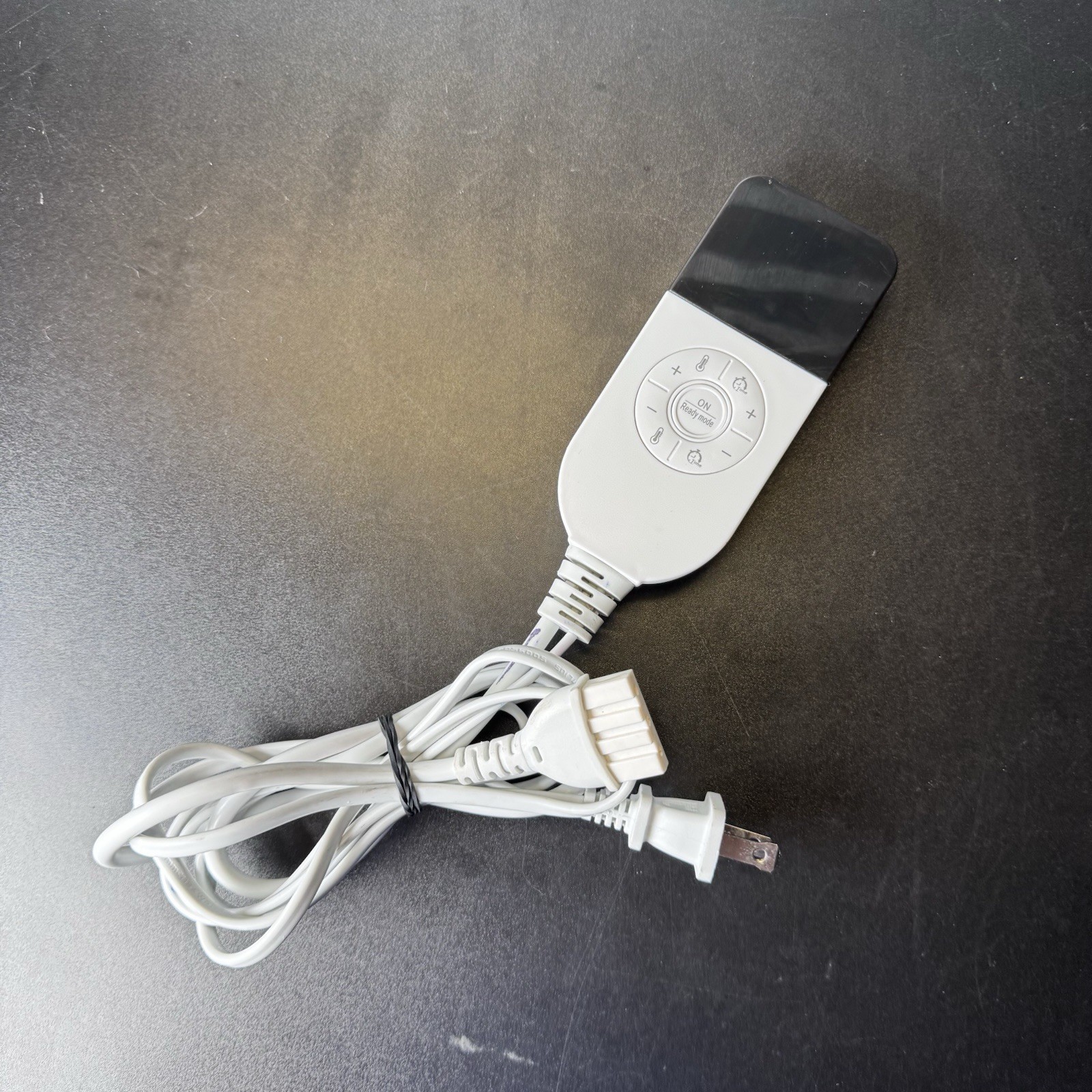 Replacement Handheld Remote Control for NOWWISH Heating Pad gallery