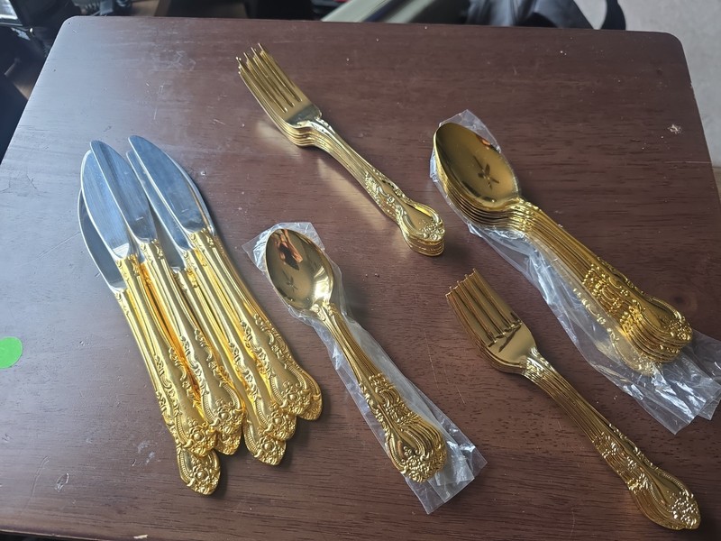 Gold Plated Flatware Set 40pc Baroque Floral Japan Dinner Forks Spoons Knives gallery