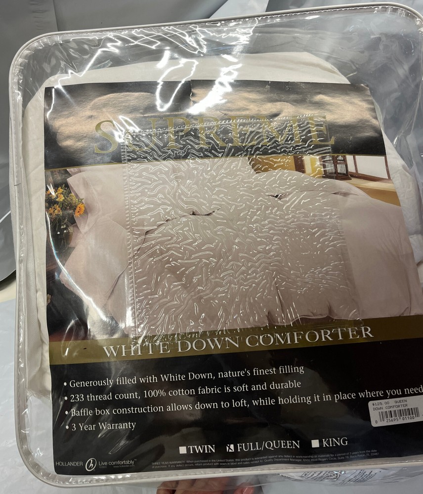 Supreme Down Blanket Comforter Full/Queen, White, 233 Thread Count, New