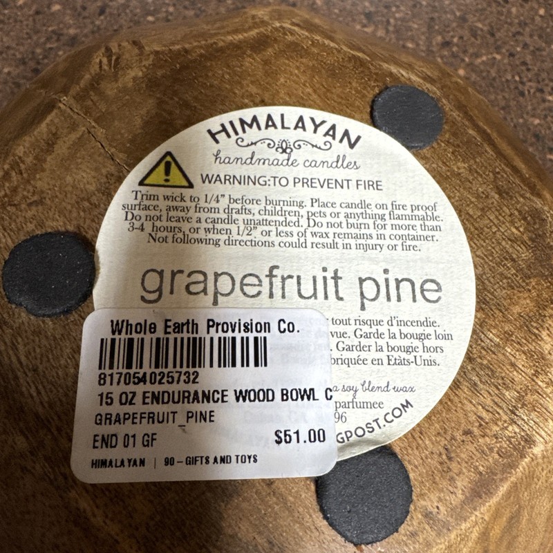 Himalayan Trading Post grapefruit pine Medium Driftwood Candle gallery