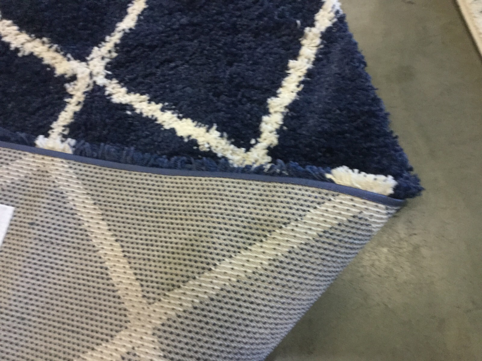 NAVY / IVORY 4' X 6' Flaw in Rug, Reduced Price 1172658471 SGH222N-4 gallery