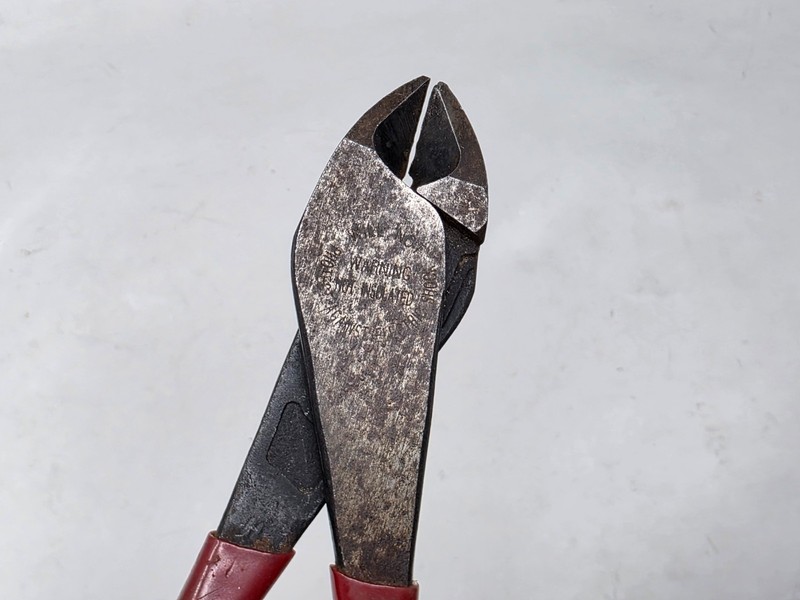 Vintage Klein Tools D228-8 High Leverage Diagonal Cutting Pliers 8” Made In USA gallery