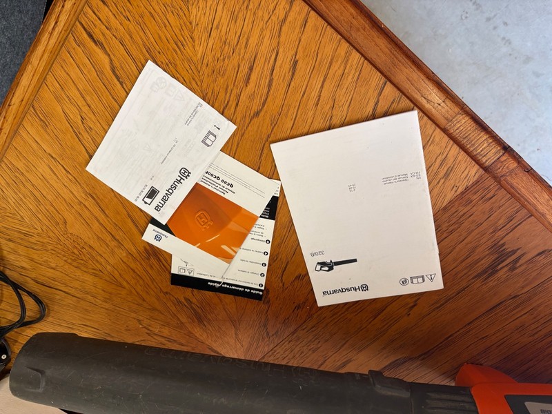 Husqvarna Battery powered includes battery gallery