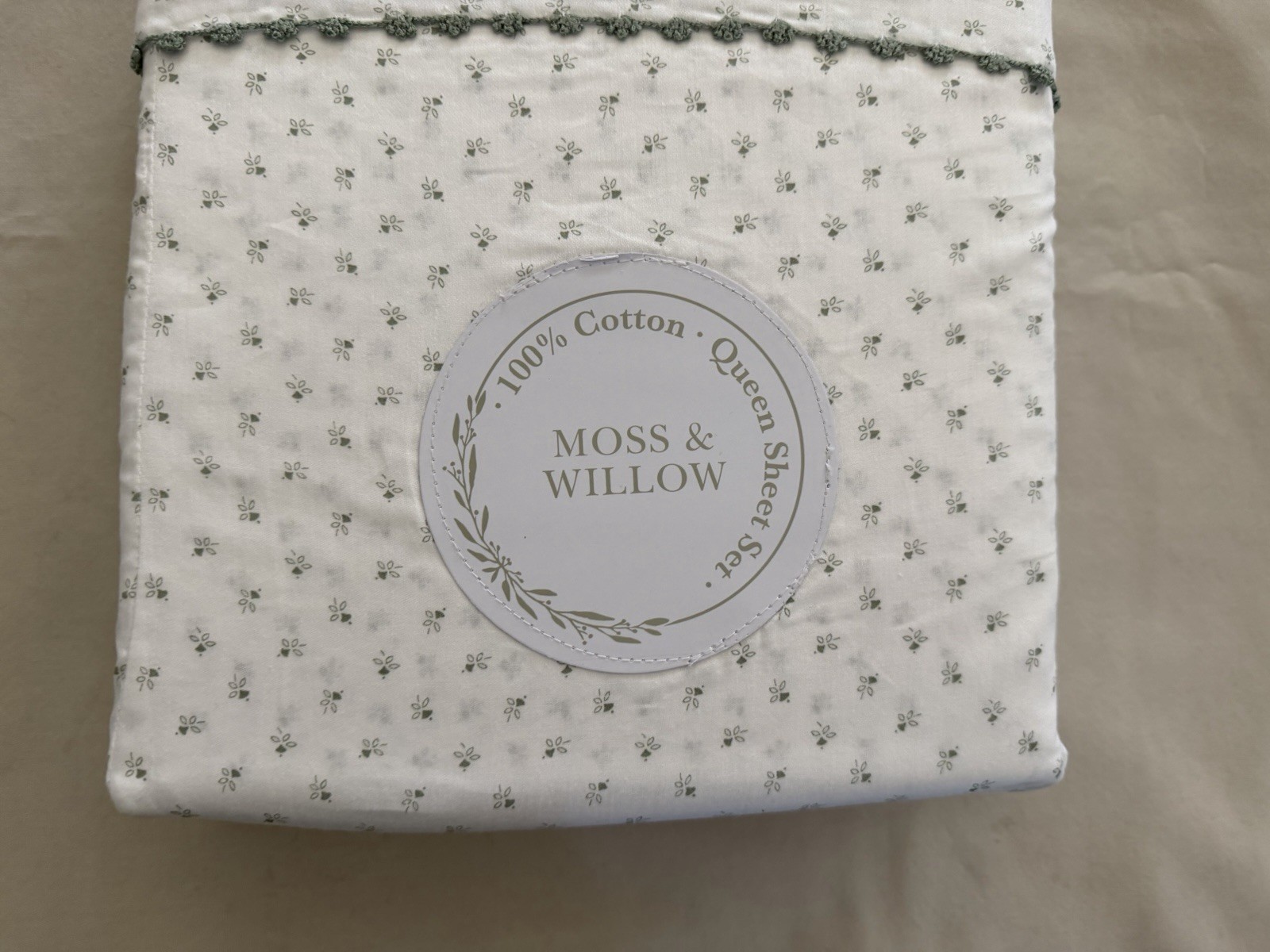 NEW 4pc Moss & Willow Queen Sheet Set Cottage Petite Floral Green & White gallery