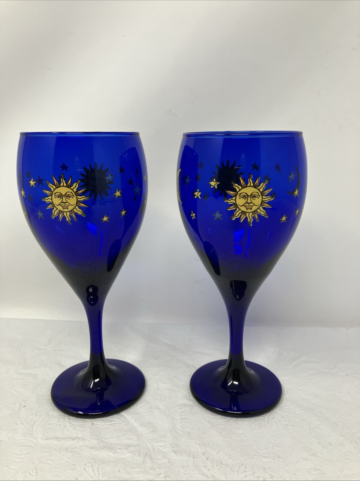 2 Libbey Cobalt Blue Celestial Sun Moon Stars Wine Water Glass Goblet Glass 7.5” gallery