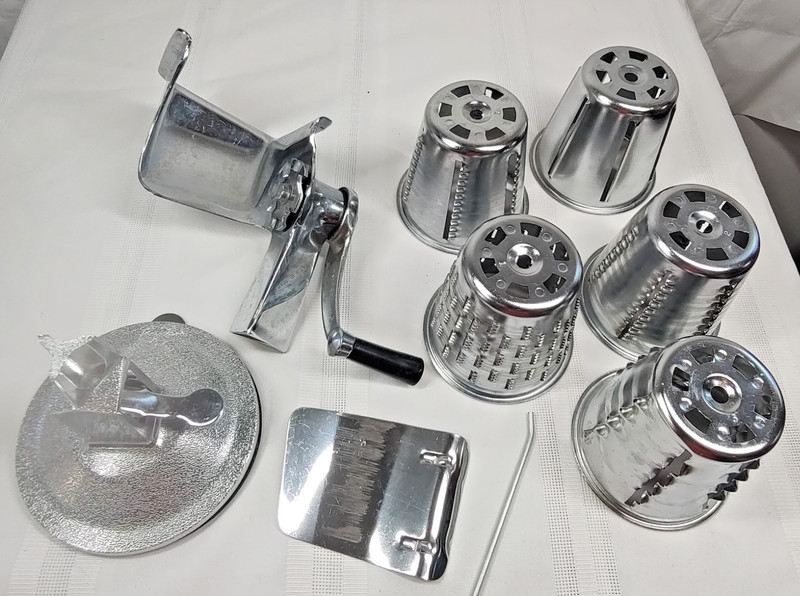 Vintage King Kutter Food Processor Cutter Chopper Slicer 5 Cones Healthy Gourmet gallery