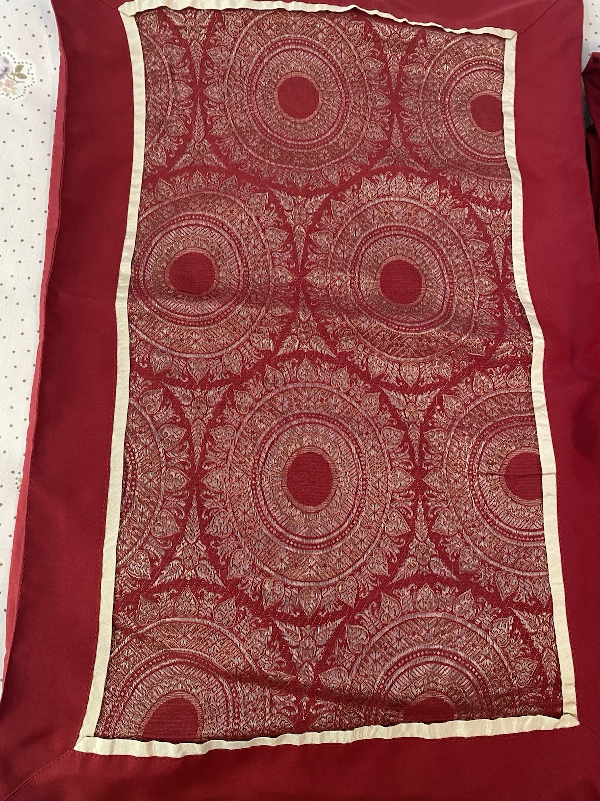 Brocade Mandala Pattern table mats Set of 6 gallery