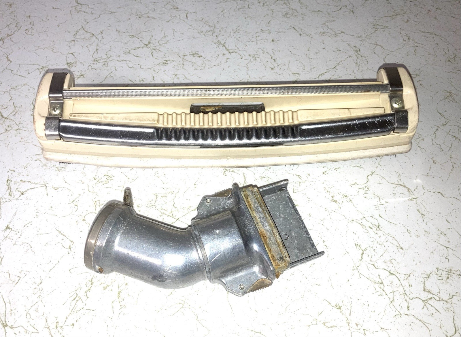 Electrolux Vacuum Rug And Floor Flip Floor Carpet Tool Attachment Genuine Part gallery