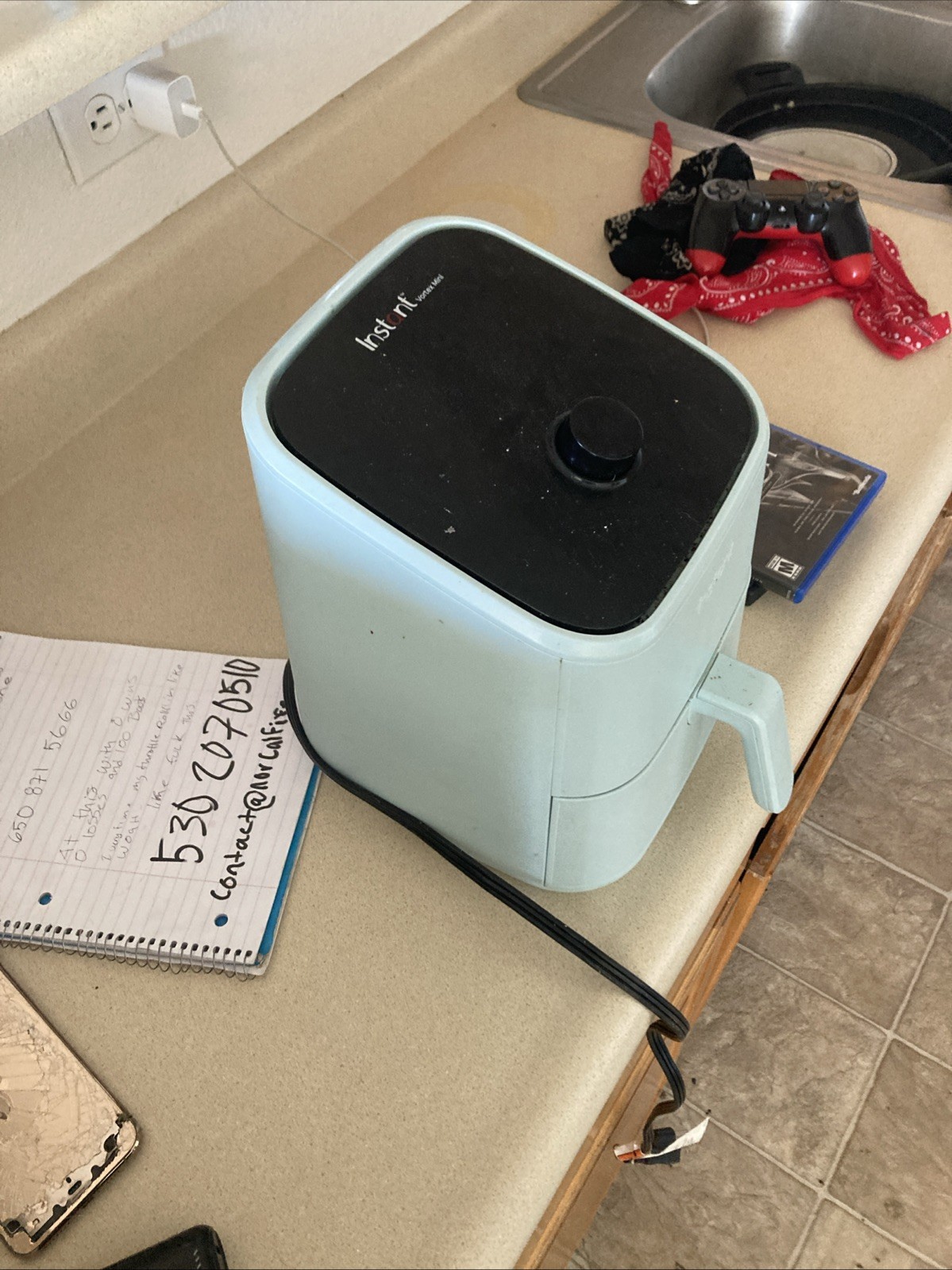 Instant Pot Vortex 4-in-1, 2-quart Mini Air Fryer Oven Combo WHITE gallery
