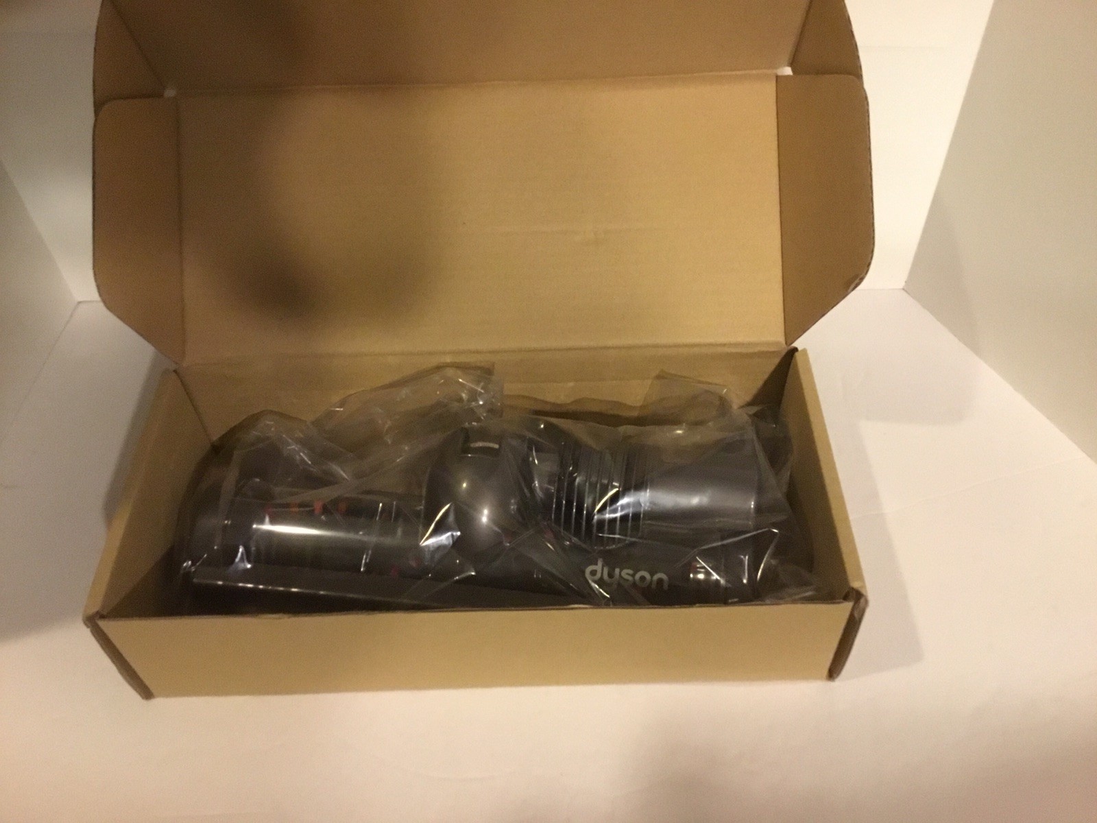 Dyson DC25 Cleanerhead Brush Head Power Nozzle 915499-07 gallery
