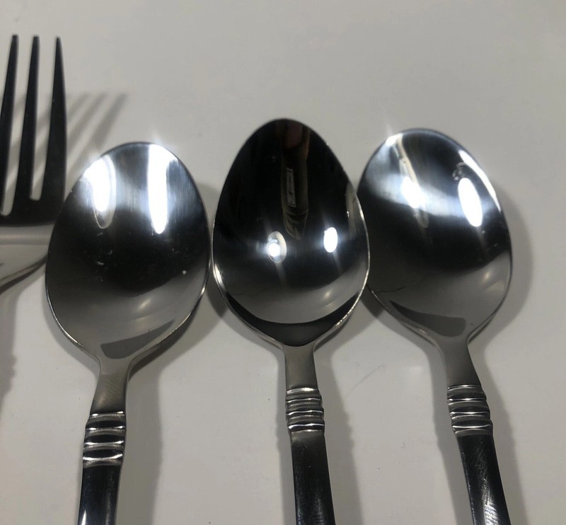 Cambridge Codie Stainless Flatware Spoon Fork Knife Lot 9 Misc Pieces (Z9) gallery