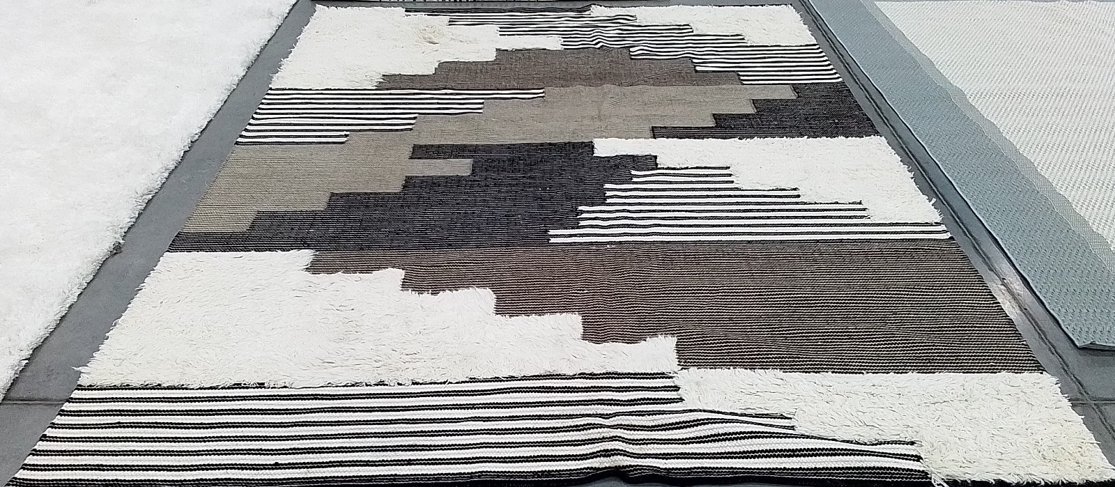 BLACK / IVORY 8'-0" x 10'-0" Stained Rug, Reduced Price 1172775228 KNY278Z-8 gallery