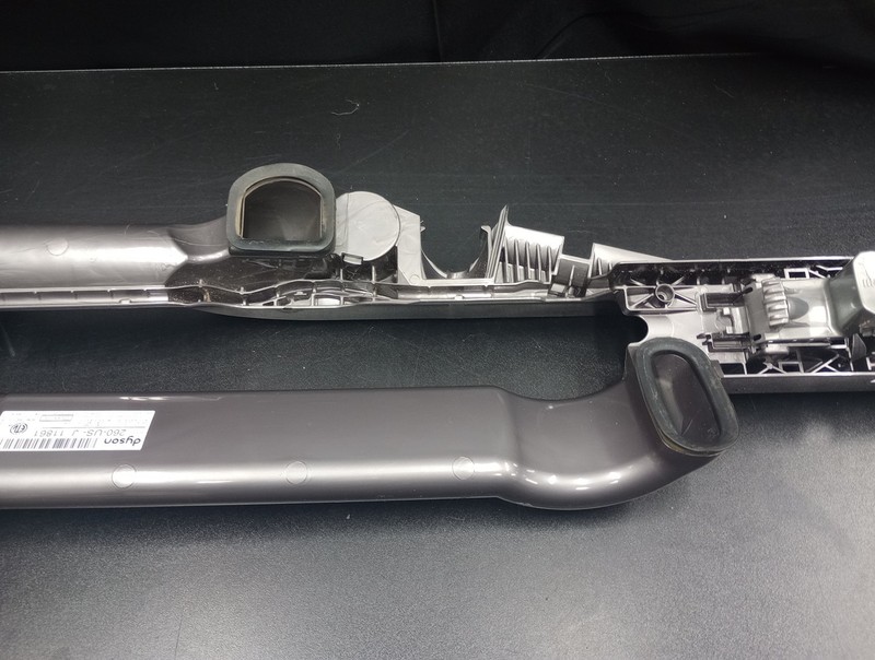 DYSON DC17 MAIN BODY ONLY Frame gallery