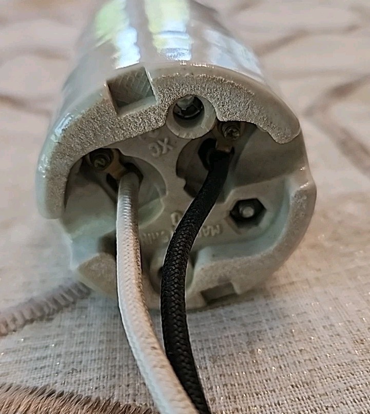 E40 Bulb Base ~ Light Electrical Bulb Screw-In Replacement gallery