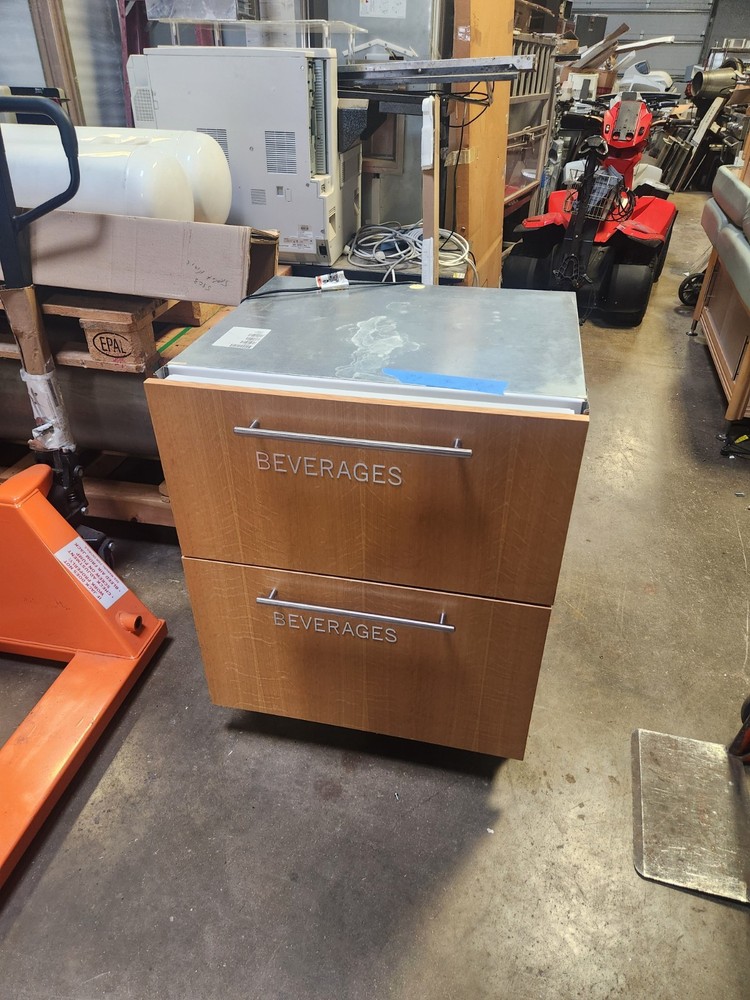27 Subzero Refrigerator Drawers Panel Ready ID27R (New 2016)