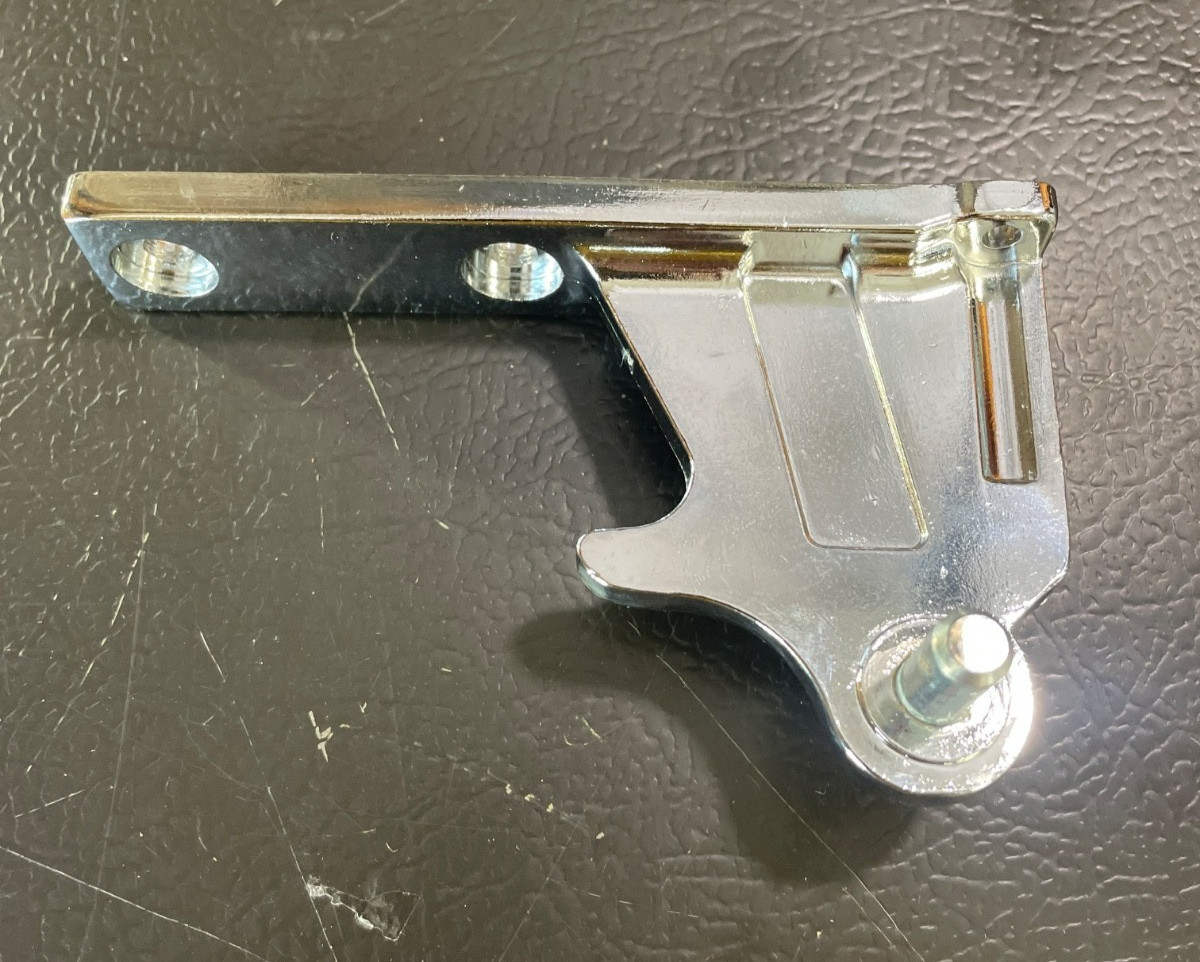 KitchenAid Refrigerator Center Hinge left hand, W11731965 OEM Part KRQC736RPS00 gallery