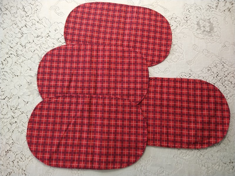 4 Handmade Reversible Quilted Placemats Daisy Kingdom "Celebrate Your Socks Off" gallery
