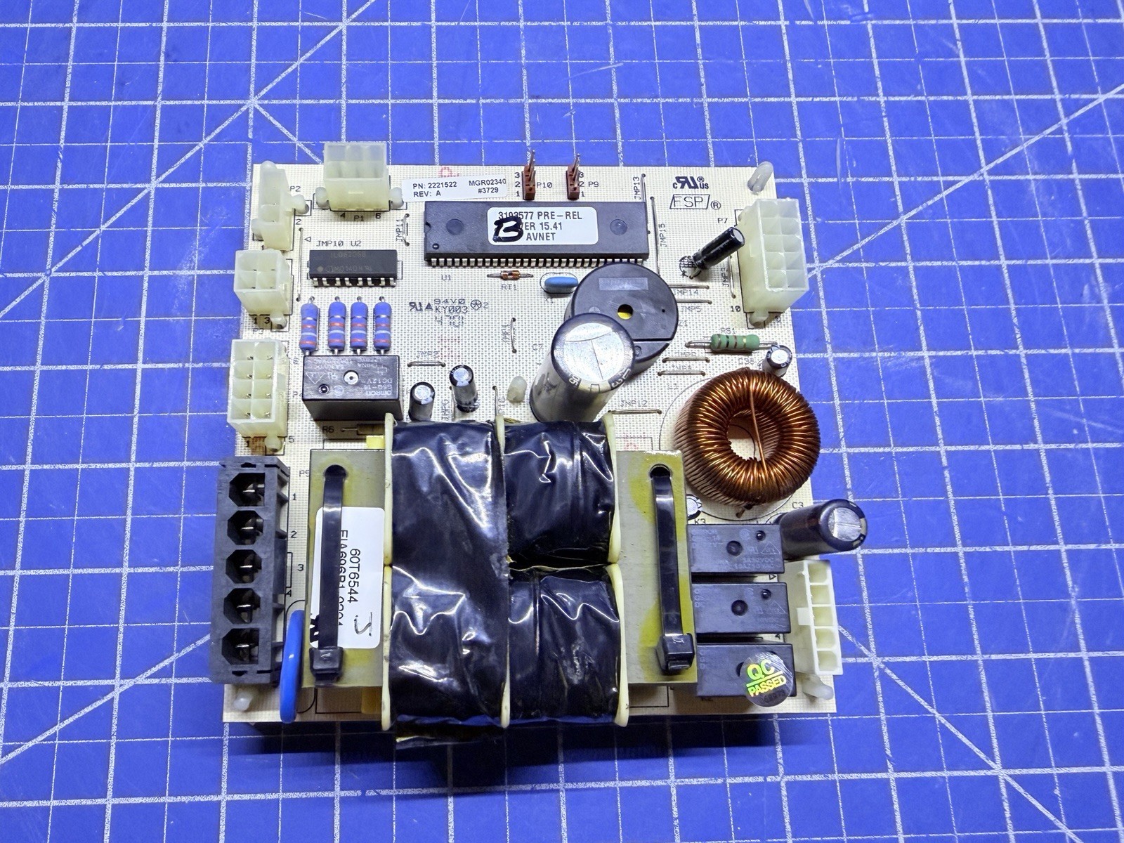 Whirlpool Refrigerator Control Board P# 2221536 3193577 gallery