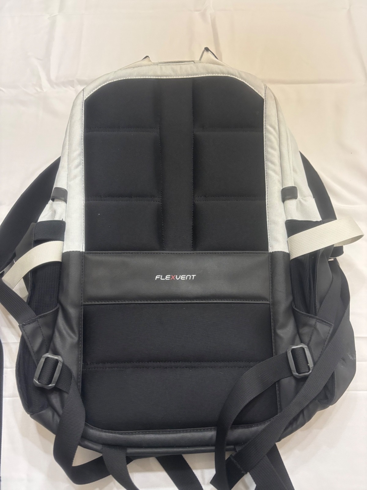 The North Face Recon Flexvent Backpack Gorp Core Black and Gray 5