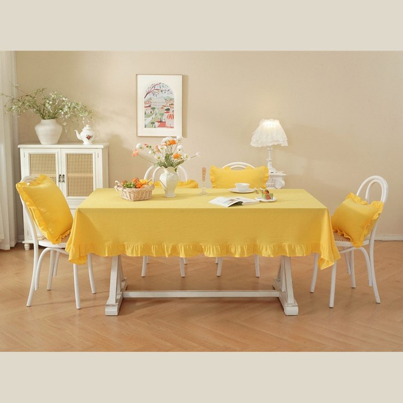 Gingham Tablecloth Versatile For Outdoor Gatherings Machine Washable And Dryable gallery