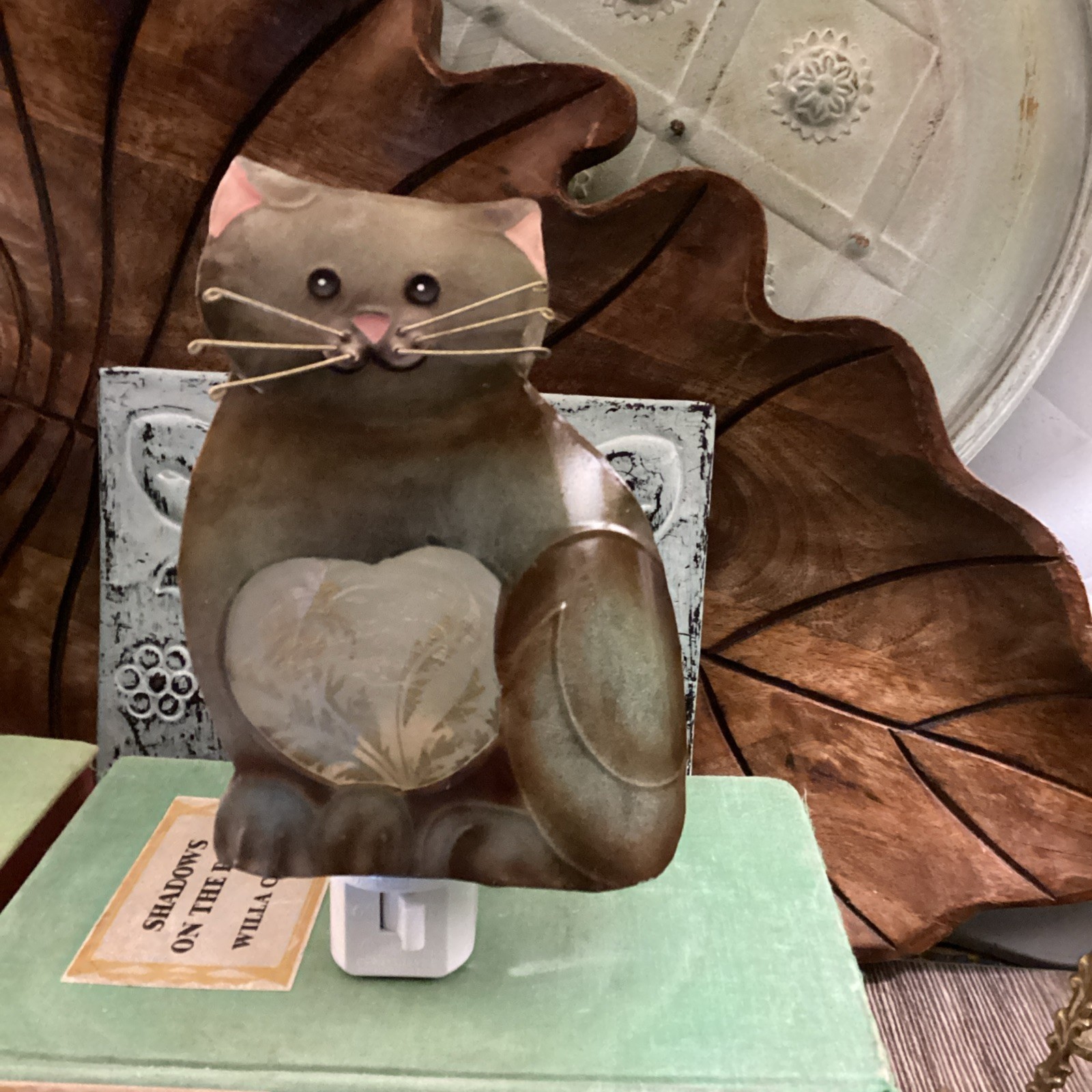 Cat Metal Night Light/plug-In Decorative Kitty Cats Crazy Cat Heart Cut Out gallery
