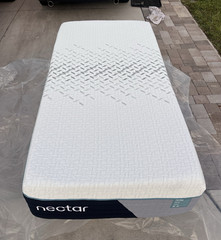 Nectar Twin Memory Foam Mattress Medium Firm Cooling Technology White/Black