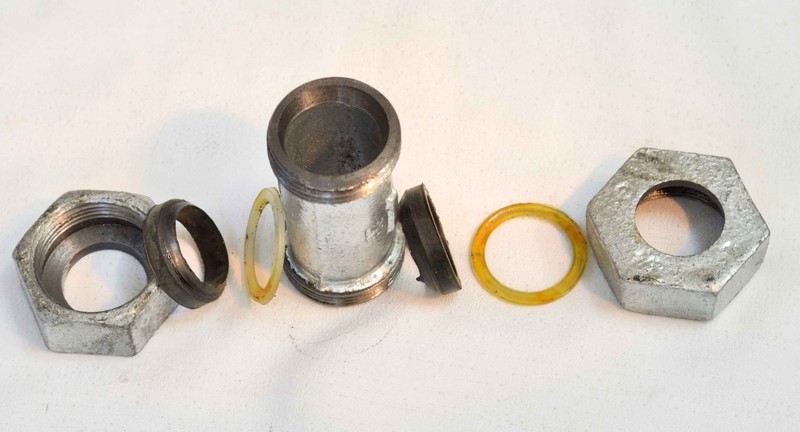 (25) Coupling Compression Repair, Dresser Galvanized Steampunk fitting.NEW. NOS gallery
