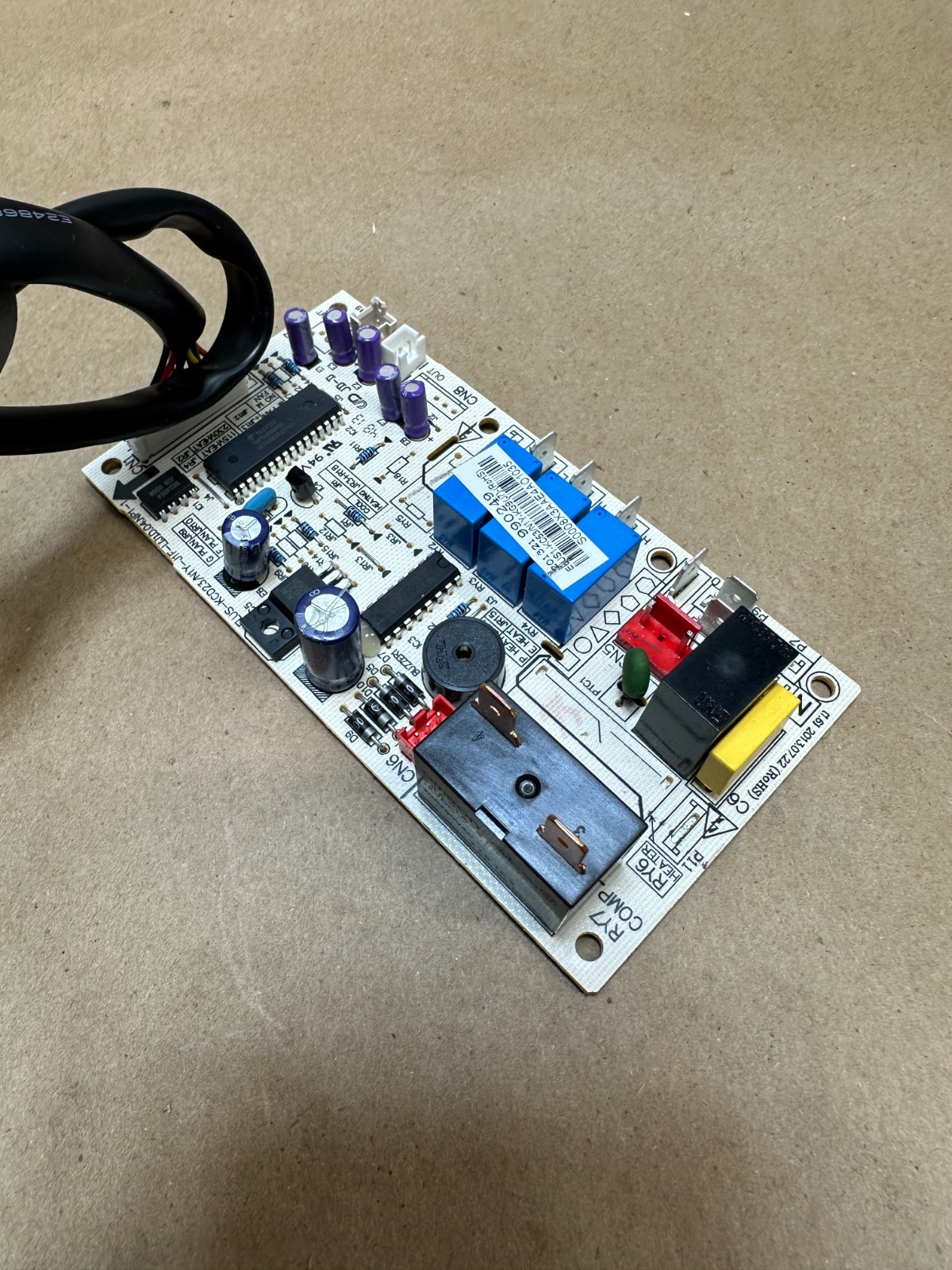 Frigidaire NOS OEM Control Board ELUS-KC53/N1Y-KG9(J7)-RoHS) gallery
