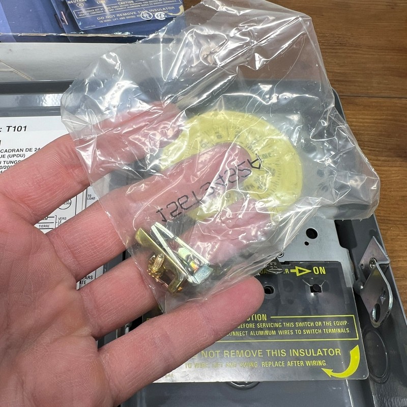 Intermatic T101 24-Hour Mechanical Time Switch 40A 120V SPST Indoor NEMA 1 NOB gallery