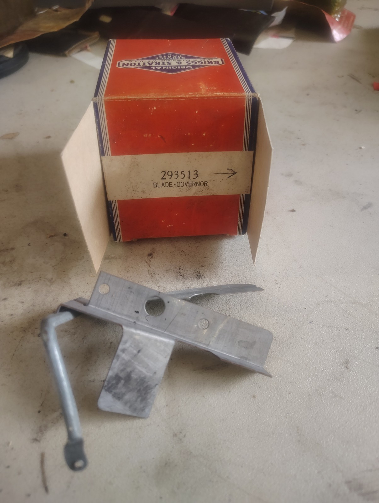 Briggs and Stratton governor blade 293513 gallery