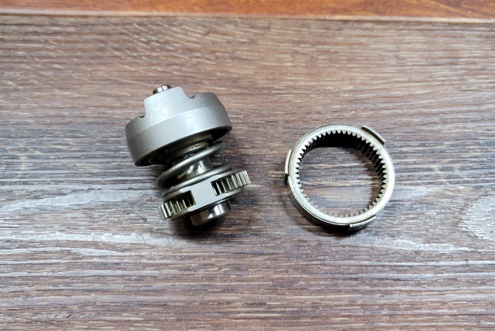 Milwaukee HAMMER/CAM SHAFT KIT FOR 2656-20 ¼ M18 Impact Driver gallery
