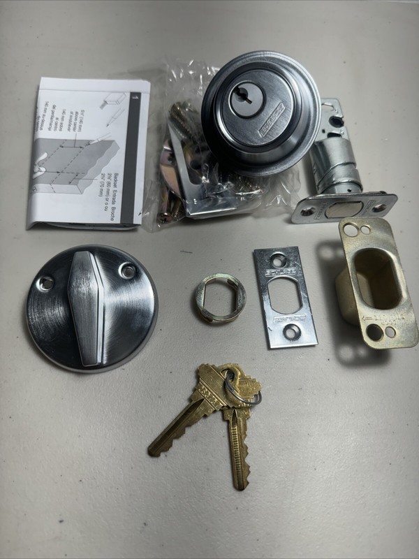 Schlage Single Cylinder Deadbolt B560P 626 C Satin Chrome gallery